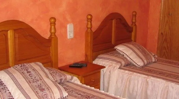 Casa Barcelo Pensión 3*